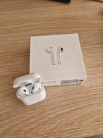 Apple AirPods (2nd generation) nog geen 2 jaar oud, Audio, Tv en Foto, Ophalen of Verzenden, Zo goed als nieuw, Overige merken