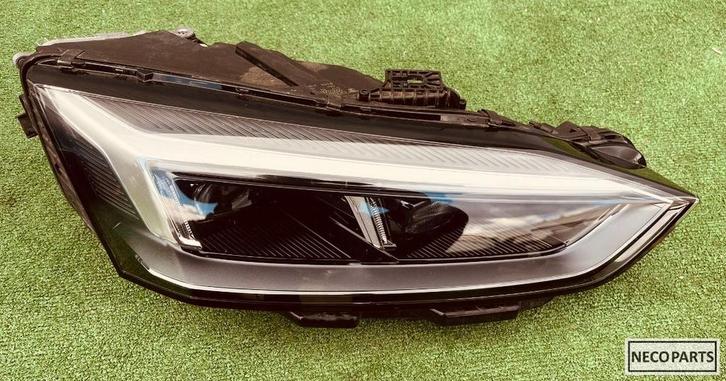 AUDI A5 B9 8W MATRIX LED KOPLAMP ALLES LEVERBAAR !!!, Auto-onderdelen, Verlichting, Audi, Gebruikt, Ophalen of Verzenden
