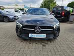 Mercedes A 160 AMG LINE !! Navigatie, Airco, 1 Jaar Garantie, Auto's, Mercedes-Benz, Leder en Stof, Zwart, 5 deurs, 1332 cc