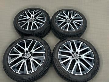 Mercedes All Terrain velgen met 245/45 19 winterbanden  beschikbaar voor biedingen
