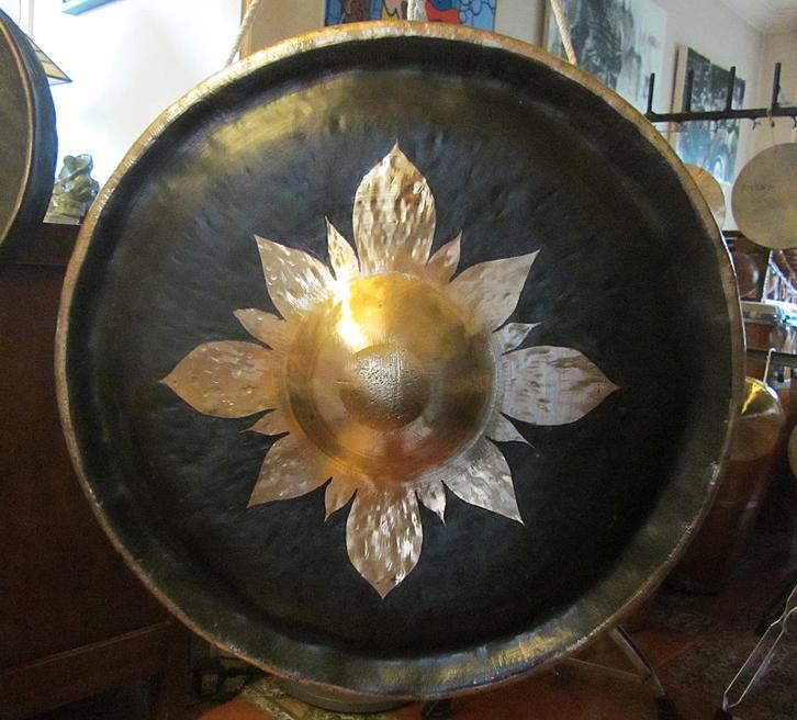 Gongs à tétons à vendre 50 et 60 cm, Musique & Instruments, Percussions, Utilisé, Percussion mélodique, Enlèvement