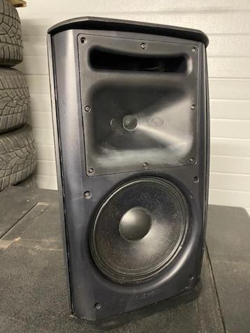 QSC model AD-S82H speakers - 200W RMS - 8 Ohm