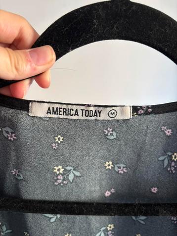 Robe America Today taille M, Enlèvement ou Envoi, Comme neuf, Taille 38/40 (M)