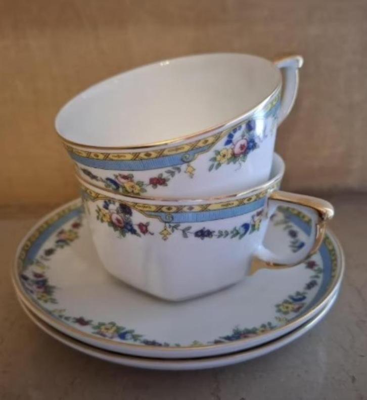 Porseleinen kopjes van TK Thun - Karlovarský Porcelán, Antiek en Kunst, Antiek | Porselein, Ophalen