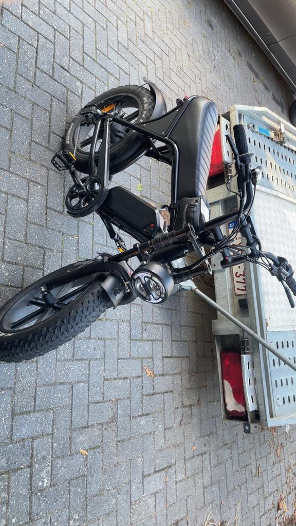 Fatbike v8, Fietsen en Brommers, Elektrische fietsen, Zo goed als nieuw, Ophalen