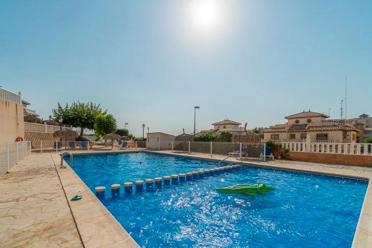 Topkans Orihuela Costa Begane grond met 2 slaapkamers, Immo, Buitenland, Spanje, Appartement, Overige