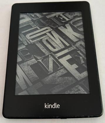 Amazon Kindle avec chargeur, Enlèvement, Utilisé, 6 pouces ou moins, Écran tactile