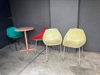 Set van 4 vintage stoelen coquillage Pierre guariche, Huis en Inrichting, Stoelen, Ophalen of Verzenden, Zo goed als nieuw