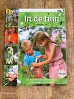 Informatief boek - In de tuin - Martyn Cox, Ophalen of Verzenden, Zo goed als nieuw, Martyn Cox