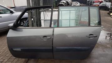 RENAULT ESPACE PORTIEREN LV+LA BJ 2003 2007 beschikbaar voor biedingen