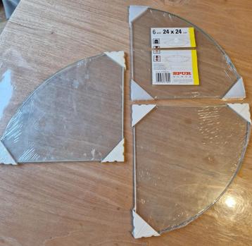 glazen plank met 6 mm gehard veiligheidsglas beschikbaar voor biedingen