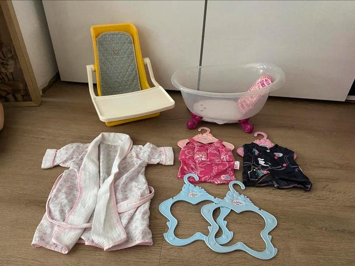 Lot Baby Born, Kinderen en Baby's, Speelgoed | Poppen, Zo goed als nieuw, Ophalen of Verzenden