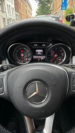 Mercedes-benz 200d, Phares directionnels, 5 places, Carnet d'entretien, Noir
