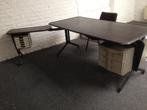 Arco bureau met schrijfmachinetablet, ontworpen door S., Antiek en Kunst, Ophalen