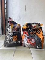 Gratis - 2 halve zakken houtskool, Ophalen, Nieuw