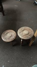 2 handgesneden houten krukjes met parelmoer – vintage, Antiek en Kunst, Kunst | Beelden en Houtsnijwerken, Ophalen of Verzenden