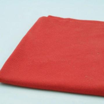 6409) boordstof koraal rood 98cm breed beschikbaar voor biedingen