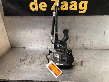 Stuurbekrachtiging Pomp van een Peugeot 308 beschikbaar voor biedingen