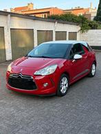 CITROËN DS3 1.4i ESSENCE 138.000KM, Auto's, Citroën, Euro 5, Zwart, 4 cilinders, 1400 cc