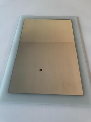 Miroir mural beschikbaar voor biedingen
