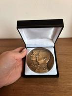 Médaille de bronze pour le roi Philip et la reine Mathilde, Enlèvement ou Envoi