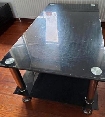 Table basse en verre  beschikbaar voor biedingen