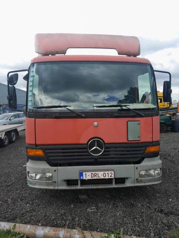 Mercedes Benz 1223 Met een nieuwe koppeling  beschikbaar voor biedingen