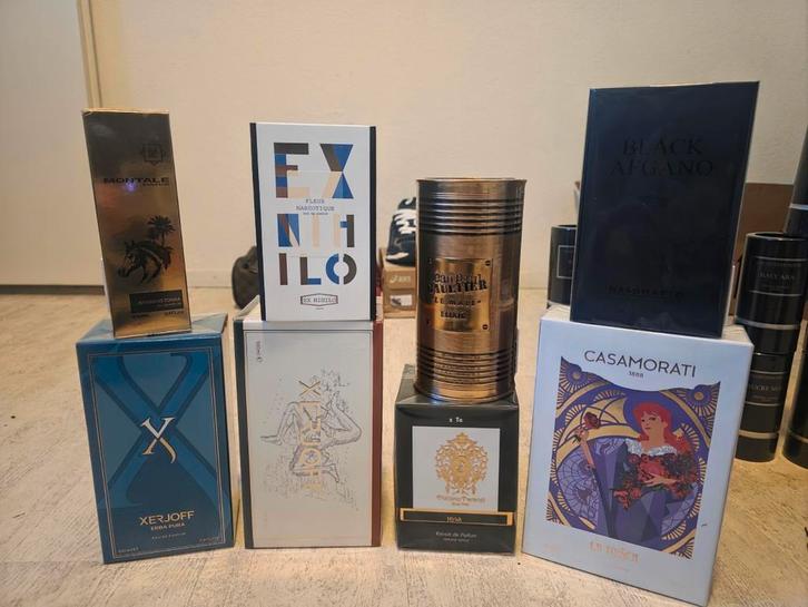 Te Koop diverse merk parfums, Handtassen en Accessoires, Uiterlijk | Parfum, Nieuw, Ophalen of Verzenden