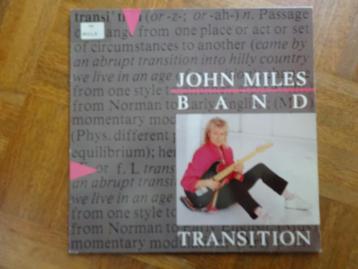 John Miles beschikbaar voor biedingen