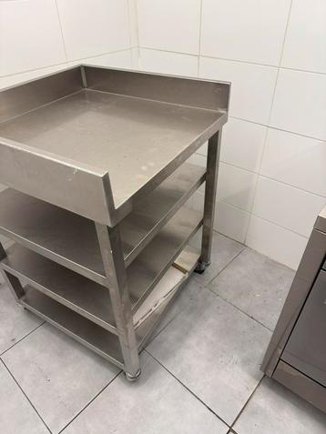 Horeca materiaal  beschikbaar voor biedingen