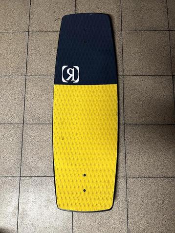 Ronix Electric 45" Wakeskate Nieuw beschikbaar voor biedingen