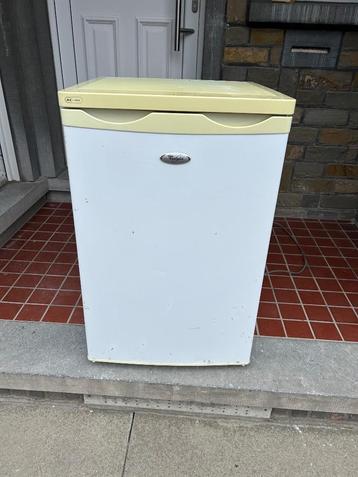 Koelkast tafelmodel, klasse A+ beschikbaar voor biedingen