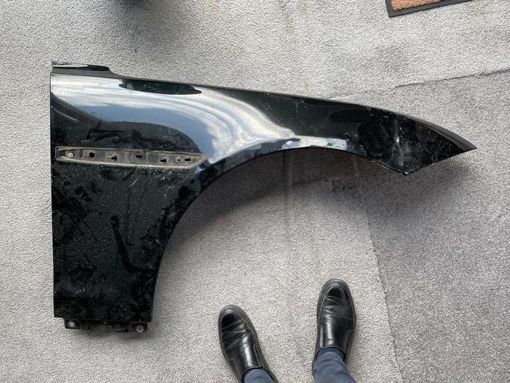 Spatbord RV Jaguar XJ (351), Auto-onderdelen, Carrosserie, Spatbord, Jaguar, Voor, Rechts, Gebruikt, Ophalen