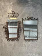 2 oude spiegels met gietijzeren frame, Ophalen