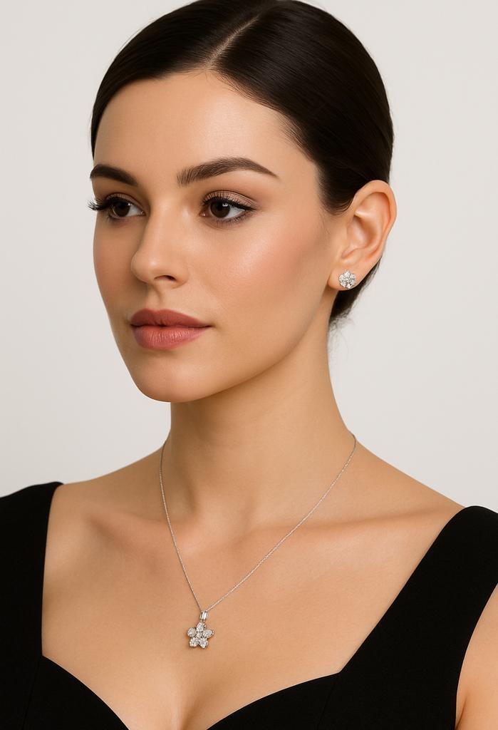 Exclusieve Juwelenset te Koop – Echte Diamanten & Witgoud, Handtassen en Accessoires, Oorbellen, Zo goed als nieuw, Ophalen of Verzenden