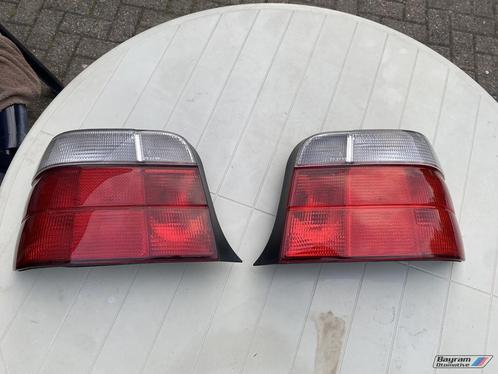 Bmw E36 compact M achterlichten rood wit 3-serie oem sport, Autos : Pièces & Accessoires, Éclairage, BMW, Utilisé, Enlèvement ou Envoi