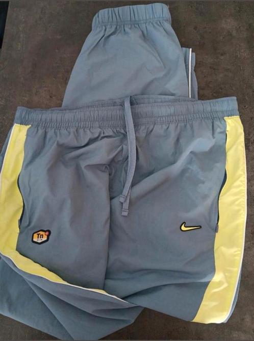 ♦️Nieuwe heren trainingsbroek van Nike♦️, Kleding | Heren, Sportkleding, Nieuw, Ophalen of Verzenden