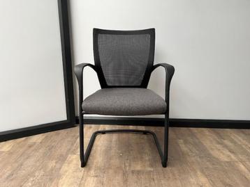 Vergader/kantinestoel mesh (antraciet) beschikbaar voor biedingen