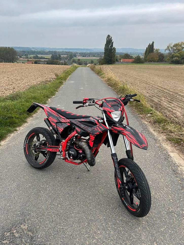 Beta rr 50 top staat, Fietsen en Brommers, Brommers | Derbi, Zo goed als nieuw, Ophalen