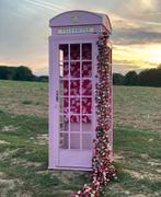 Cabine téléphonique rose pour décoration & événements