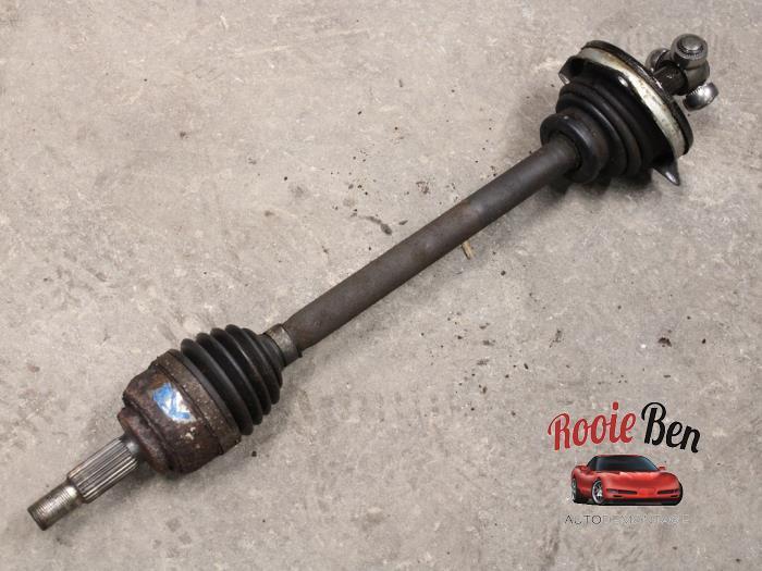 Aandrijfas links-voor van een Renault Twingo, Auto-onderdelen, Remmen en Aandrijving, Renault, Gebruikt, 3 maanden garantie, Ophalen of Verzenden