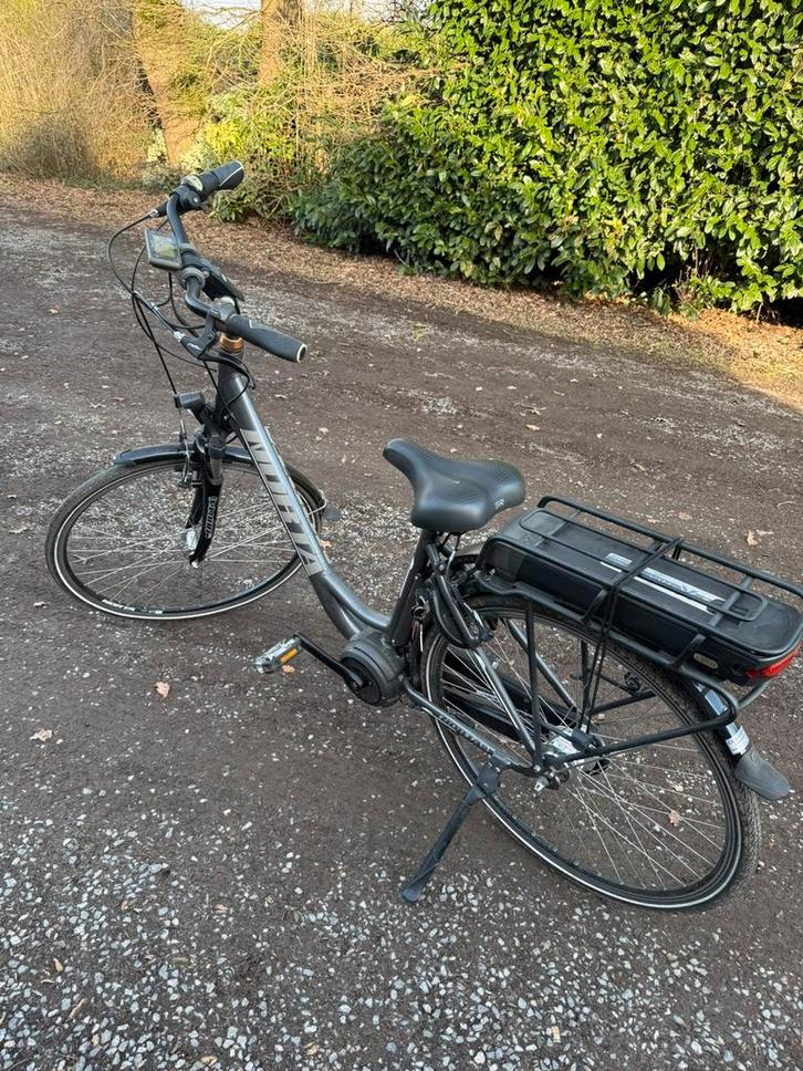 Elektrische fiets, Fietsen en Brommers, Elektrische fietsen, Zo goed als nieuw, Ophalen