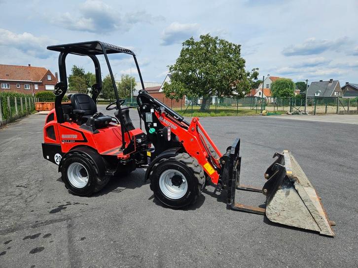 Kniklader Manitou met amper 580 uren, Zakelijke goederen, Machines en Bouw | Overig, Ophalen