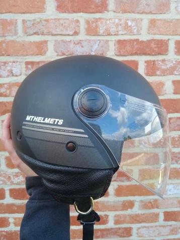 Helm MTHELMETS  beschikbaar voor biedingen