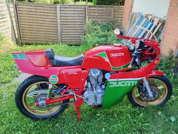 Ducati 900  MHR Mike Hailwood a vendre ou échange possible disponible aux enchères