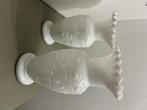 Set witte opaline vaasjes, Antiek en Kunst, Antiek | Glaswerk en Kristal, Ophalen of Verzenden