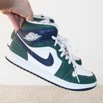 Très belles baskets en cuir Nike Jordan s9 (taille41) €125,-, Autres couleurs, Sneakers et Baskets, Nike Jordan, Comme neuf