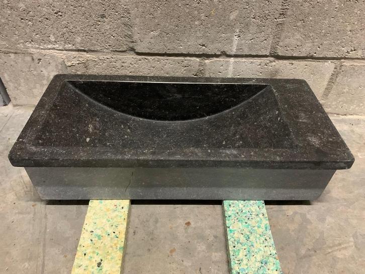 Nieuwe waskom handwasbak in arduin-blauwsteen gepolijst., Doe-het-zelf en Bouw, Sanitair, Nieuw, Toilet, Koper, Steen, Ophalen