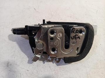 PORTIERVANGER CV ELEKTR. RECHTS ACHTER Nissan X-Trail (T32) beschikbaar voor biedingen