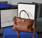 Gucci GG Ride Medium in gekorreld kalfsleer cognac, Handtassen en Accessoires, Tassen | Damestassen, Ophalen, Gebruikt, Bruin